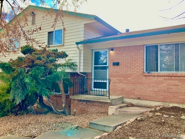 2106 Collier Avenue Colorado Springs, CO 80909 - Photo 2 of 35