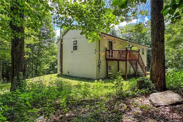 $360,000 | 28 Evergreen Road, Ashland, NY 12496