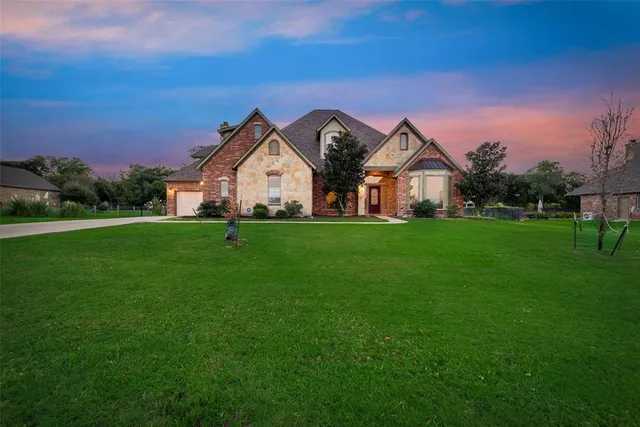 $695,000 | 132 Silver Rose Boulevard, Burleson, TX 76028