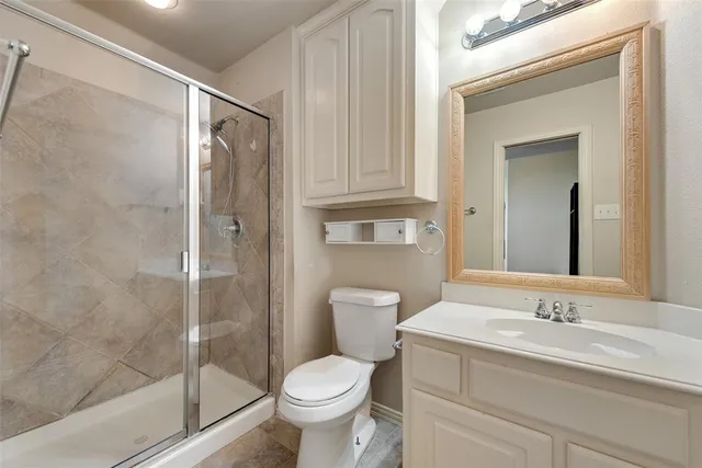 $695,000 | 132 Silver Rose Boulevard, Burleson, TX 76028