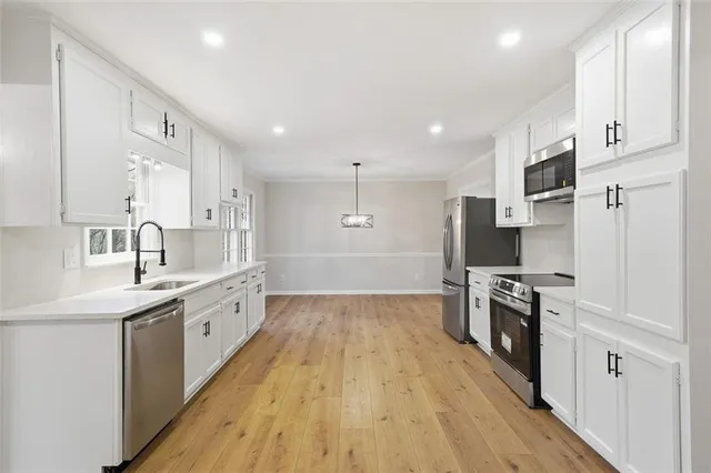 $699,999 | 11625 Northgate Way, Roswell, GA 30075