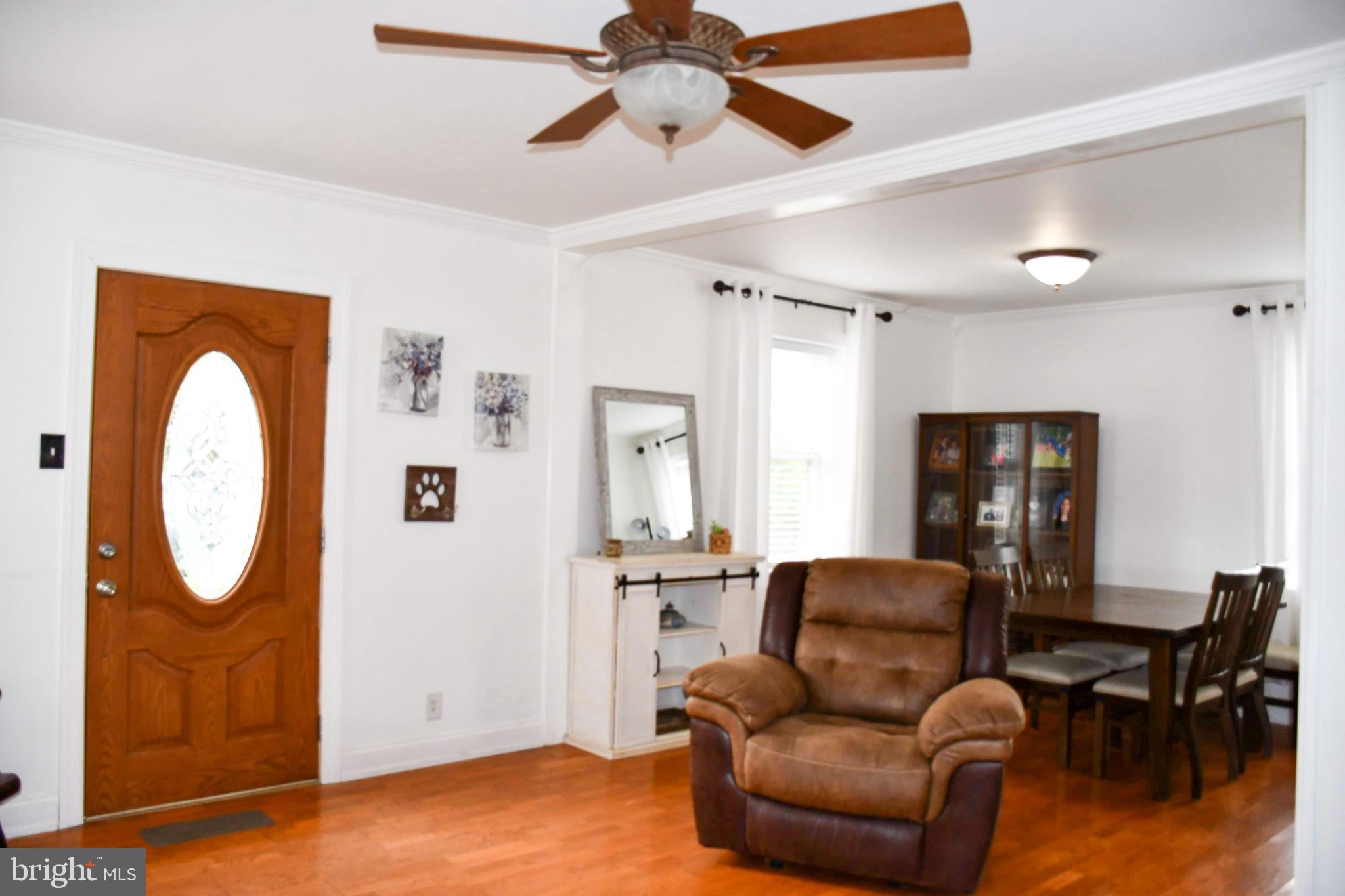 1144 Fairview Road Hagerstown, MD 21742 - Photo 5 of 31 Gallery Image 5