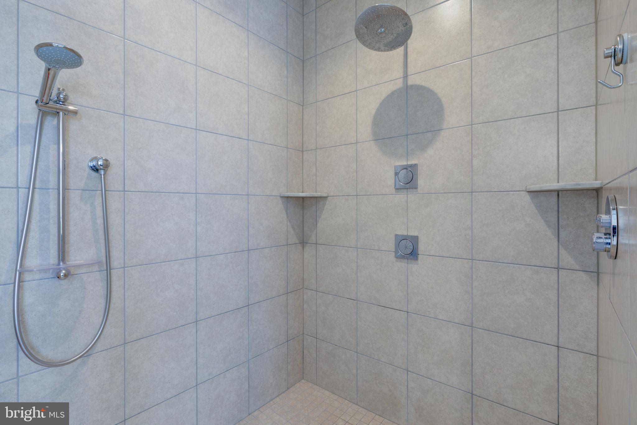 3044 Marias Way Garnet Valley, PA 19060 - Photo 29 of 63