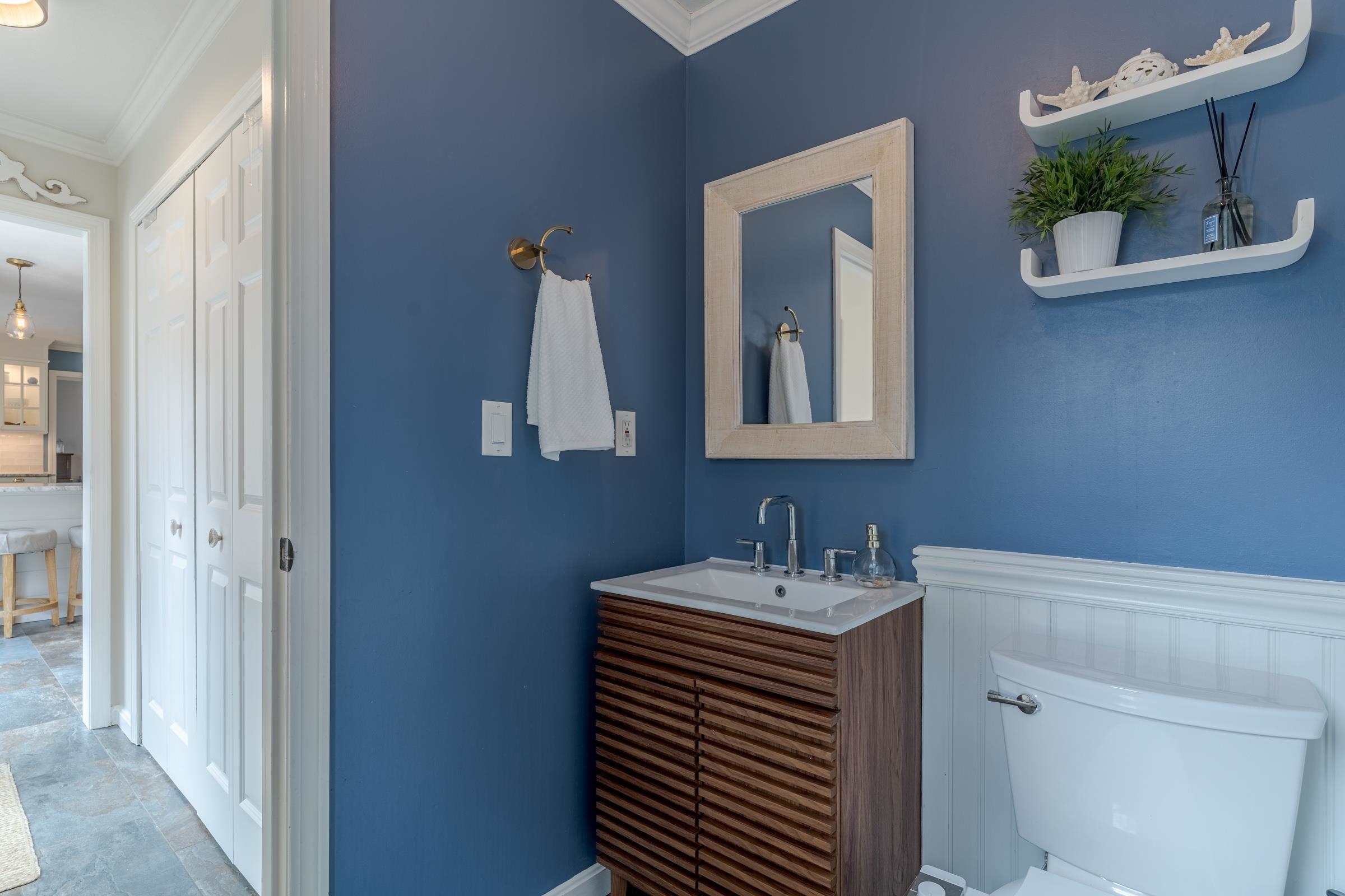 37 Alexander Drive Hampton, NH 03842 - Photo 13 of 28