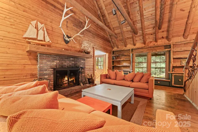 $750,000 | 70 Wisteria Lane, Highlands, NC 28741