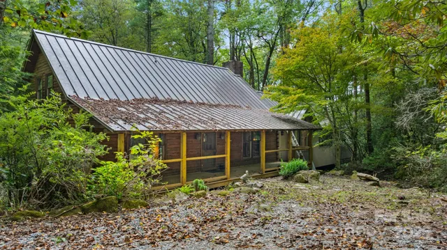 $750,000 | 70 Wisteria Lane, Highlands, NC 28741