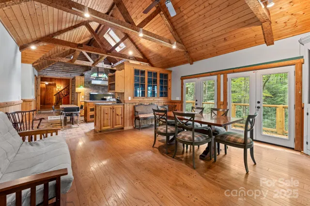 $750,000 | 70 Wisteria Lane, Highlands, NC 28741