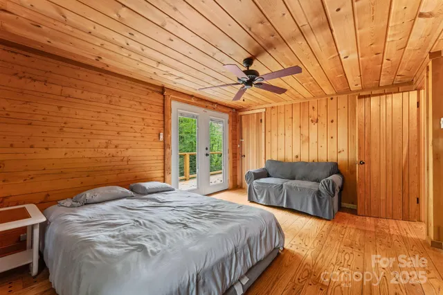 $750,000 | 70 Wisteria Lane, Highlands, NC 28741