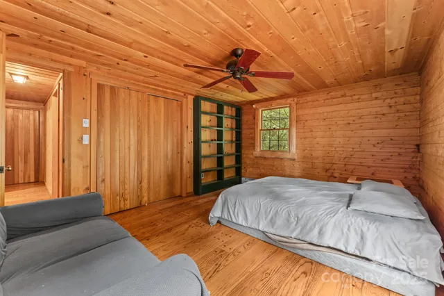 $750,000 | 70 Wisteria Lane, Highlands, NC 28741