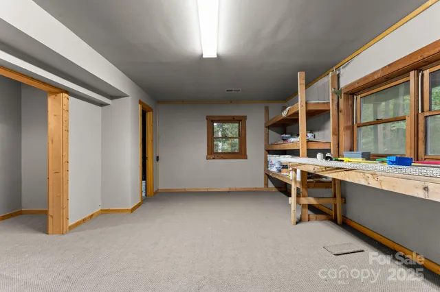 $750,000 | 70 Wisteria Lane, Highlands, NC 28741