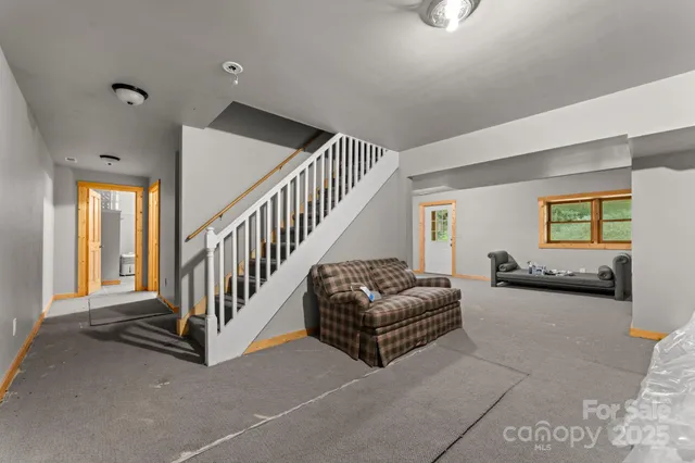 $750,000 | 70 Wisteria Lane, Highlands, NC 28741