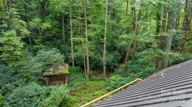 $750,000 | 70 Wisteria Lane, Highlands, NC 28741