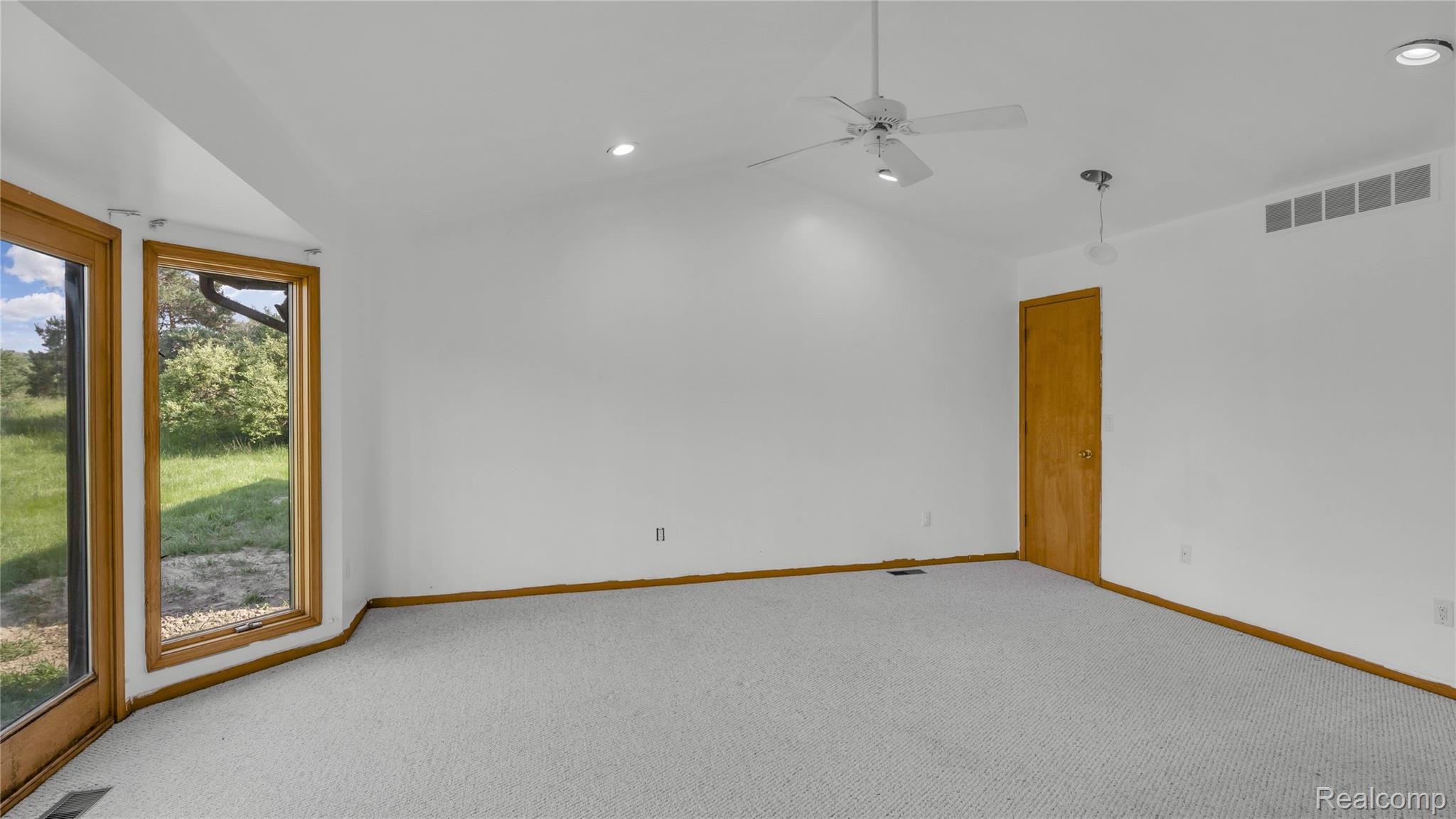 5050 Burton Road Capac, MI 48014 - Photo 31 of 94 036-025-5050-burton-road-mussey-township-mi-finish-013.jpg