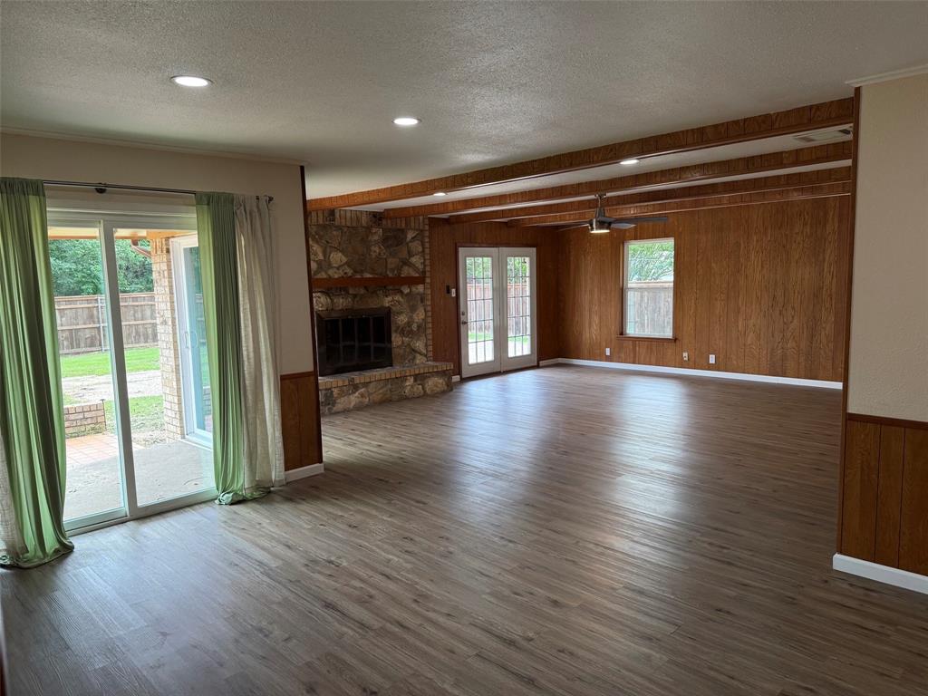 216 Randy Street Whitesboro, TX 76273 - Photo 5 of 30
