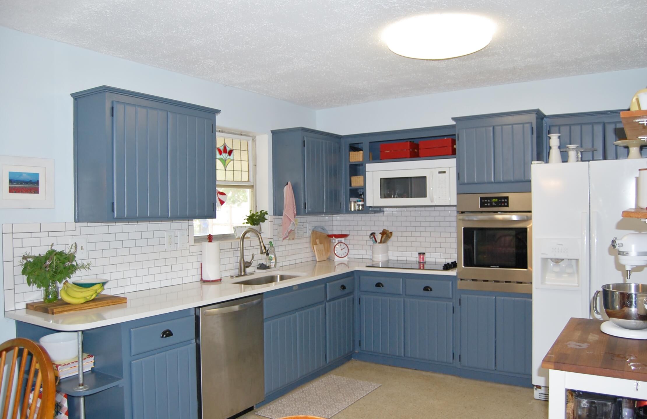 26 Ridgewood Circle Tequesta, FL 33469 - Photo 3 of 24 Kitchen