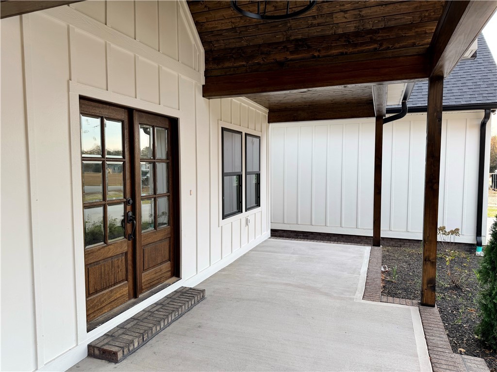 406 Edgewood Drive Belton, SC 29627 - Photo 4 of 27