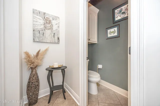 $315,000 | 3927 Acadian Village Drive, Ocean Springs, MS 39564