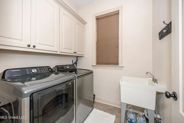 $315,000 | 3927 Acadian Village Drive, Ocean Springs, MS 39564