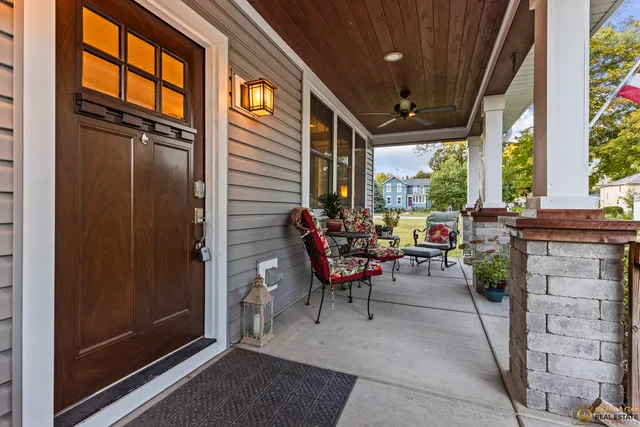 a view of an outdoor space with seating area