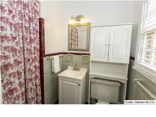 1845 Laurel Road Birmingham, AL 35216 - Photo 21 of 32