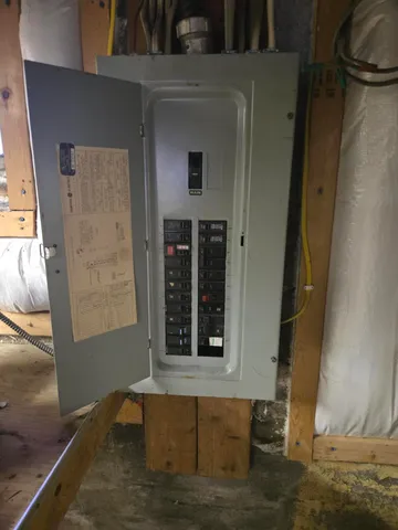 $94,900 | 92 Bates Street, Millinocket, ME 04462