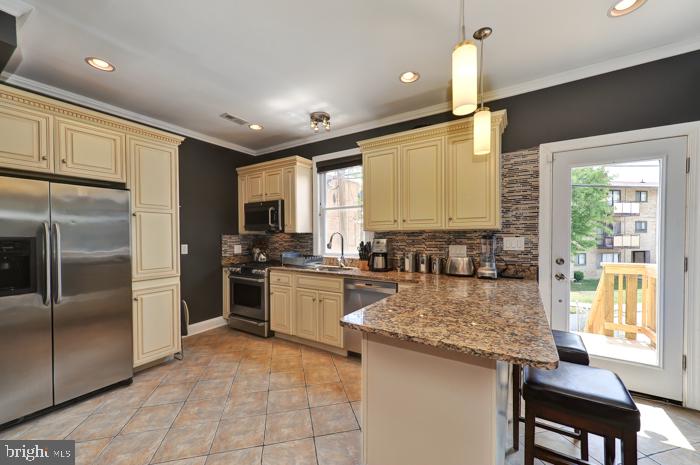 514 Park Road Northwest Washington, DC 20010 - Photo 15 of 57