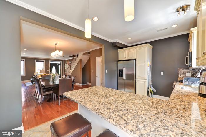 514 Park Road Northwest Washington, DC 20010 - Photo 20 of 57