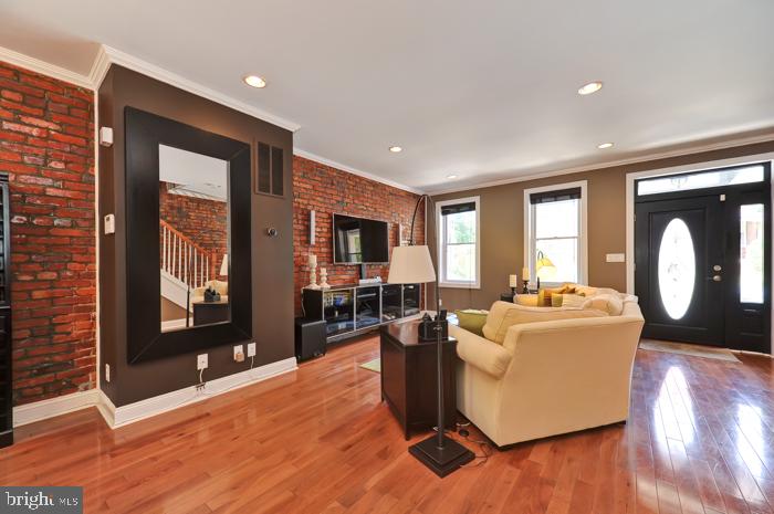 514 Park Road Northwest Washington, DC 20010 - Photo 6 of 57