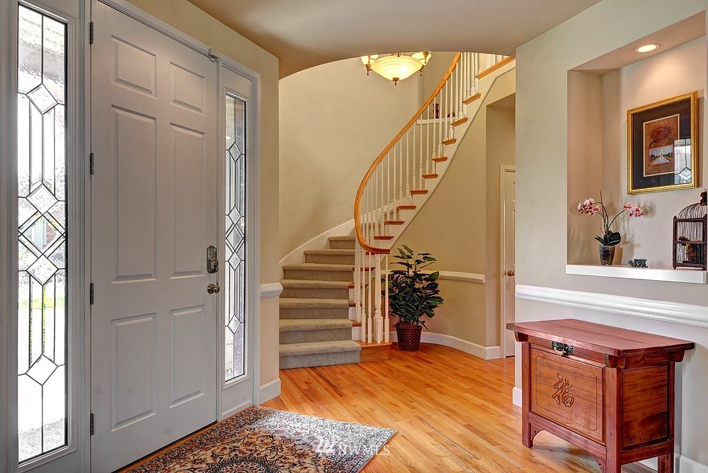 20629 37th Avenue Southeast Bothell, WA 98021 - Photo 2 of 19