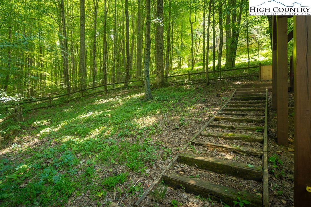 481 Silverleaf Road Zionville, NC 28698 - Photo 30 of 35