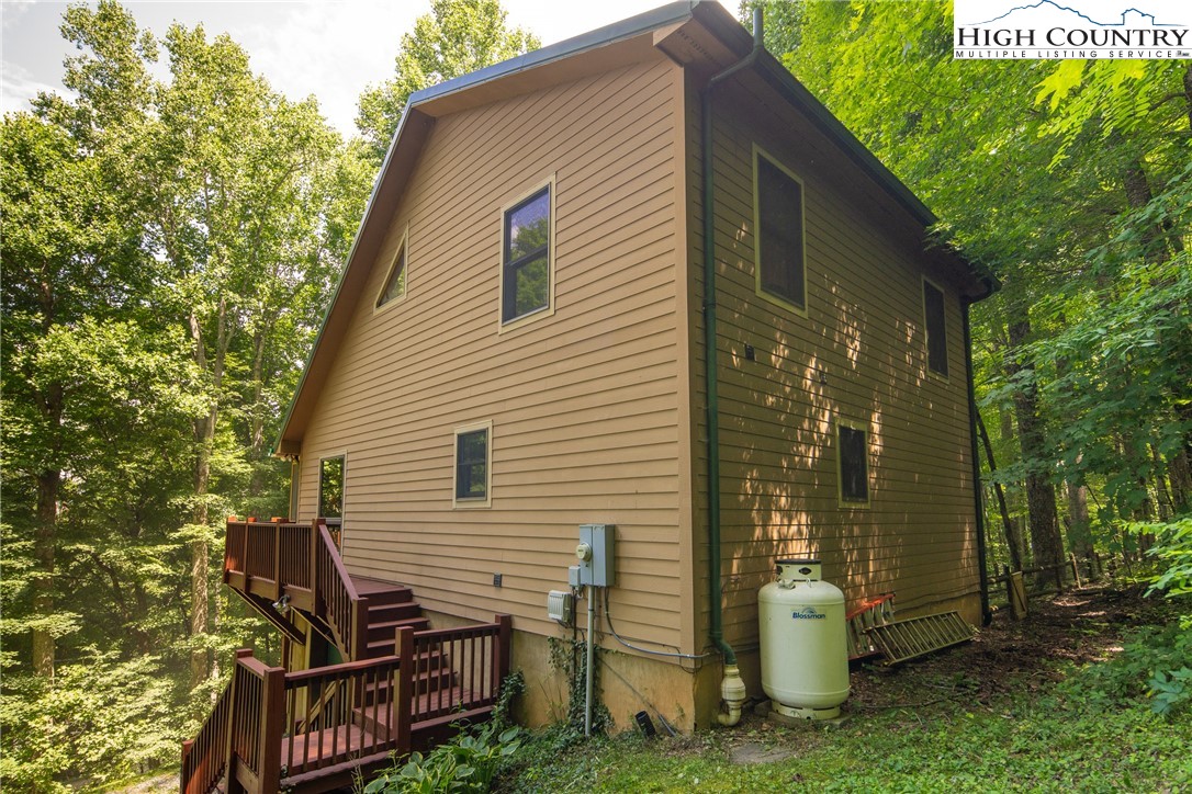 481 Silverleaf Road Zionville, NC 28698 - Photo 32 of 35