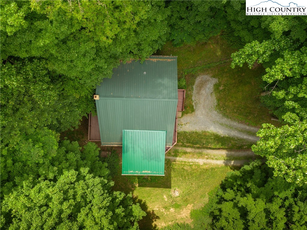 481 Silverleaf Road Zionville, NC 28698 - Photo 34 of 35