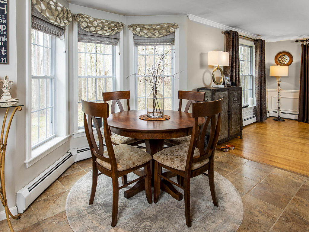 5 Stone Road Kennebunkport, ME 04046 - Photo 11 of 38 Eat in kitchen