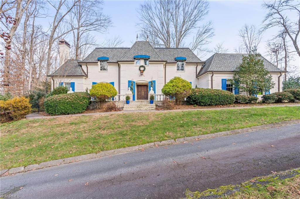208 Shadow Valley Road High Point, NC 27262 - Photo 2 of 50 Gallery Image 2