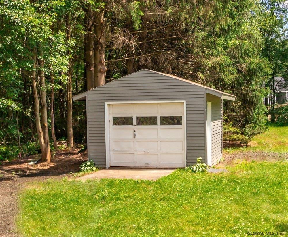 227 Round Lake Road Ballston, NY 12019 - Photo 8 of 45 Photo 8