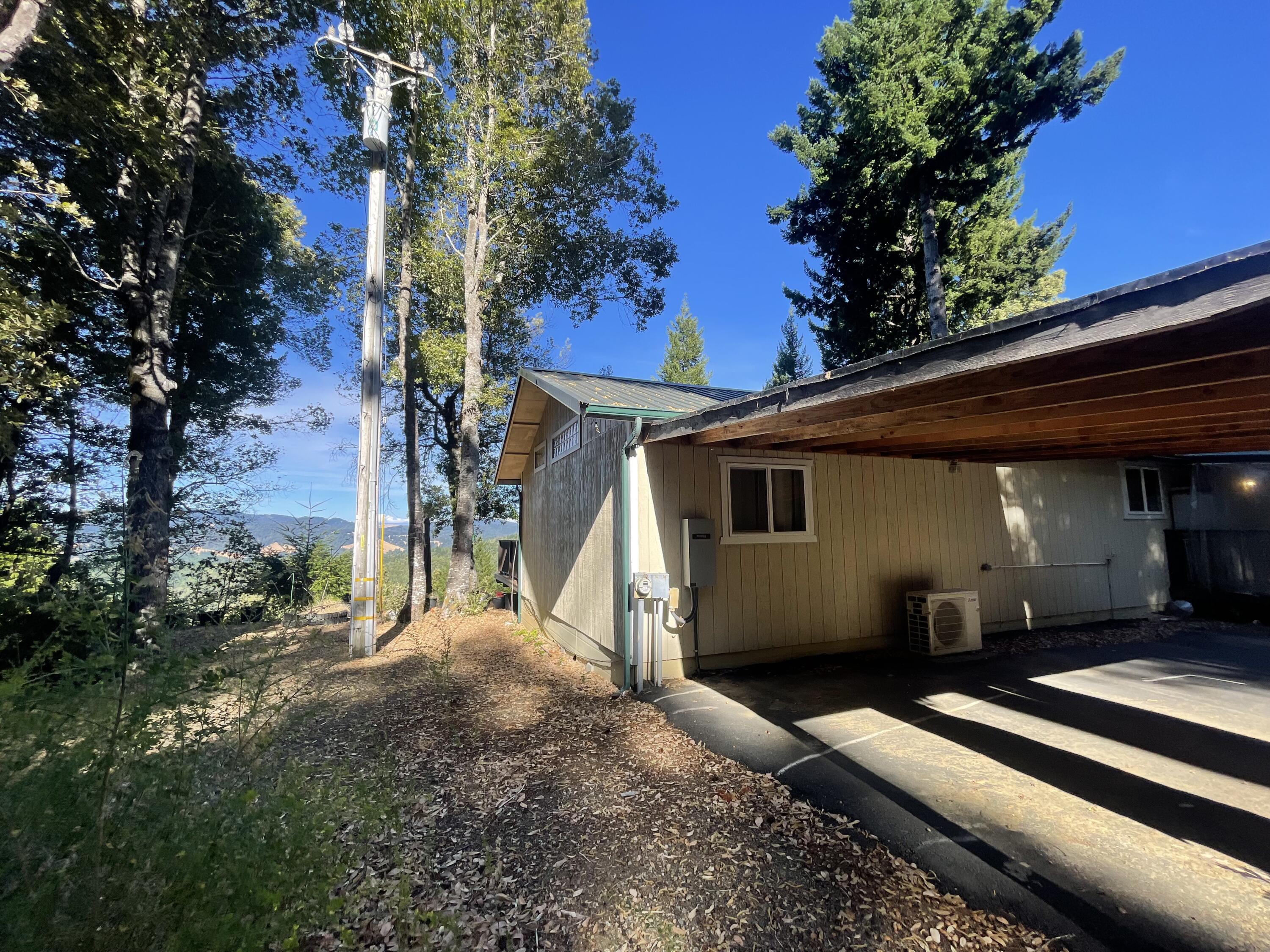 6045 Wilder Ridge Road Garberville, CA 95542 - Photo 7 of 38