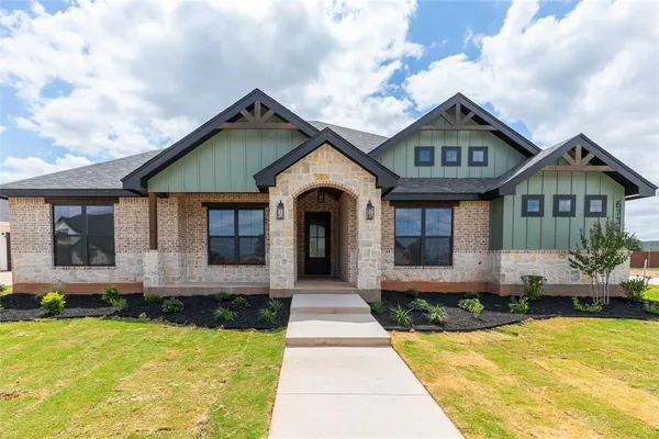 $599,900 | 6734 Horse Head Crossing, Abilene, TX 79606