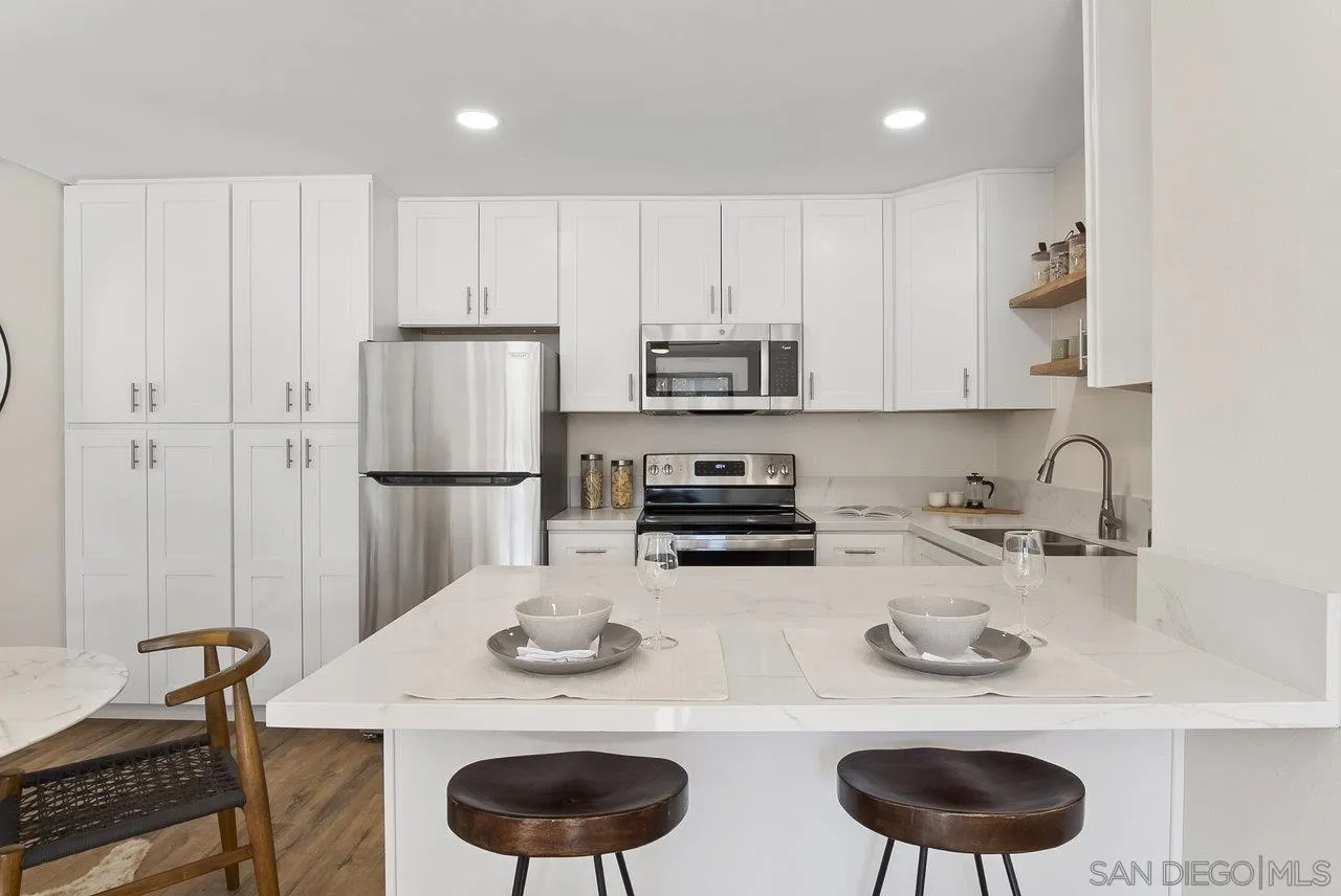 6362 Rancho Mission Road, Unit 708 San Diego, CA 92108 - Photo 10 of 28 Gallery Image 10