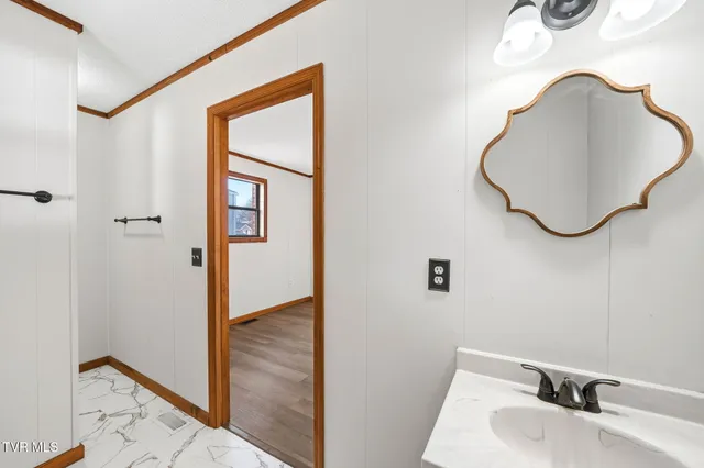 $274,500 | 1512 East Fairview Avenue, Johnson City, TN 37601