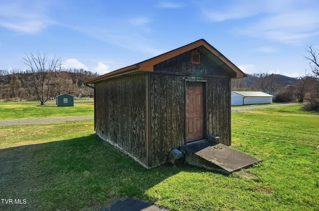 $274,500 | 1512 East Fairview Avenue, Johnson City, TN 37601