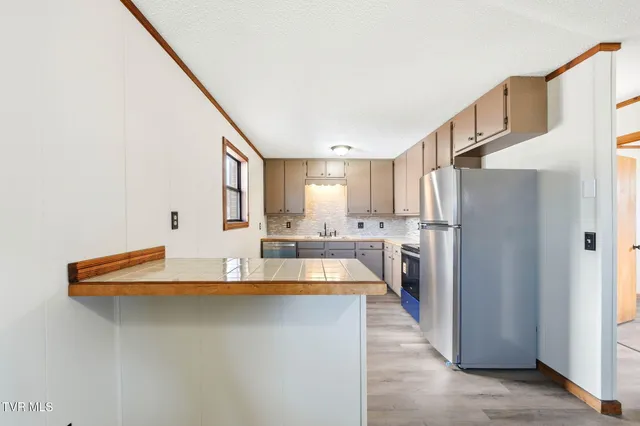 $274,500 | 1512 East Fairview Avenue, Johnson City, TN 37601