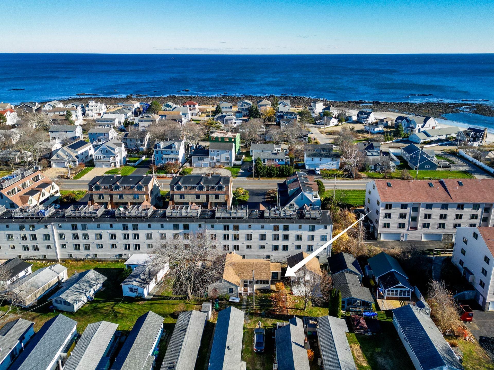 61 Acorn Road Hampton, NH 03842 - Photo 2 of 27