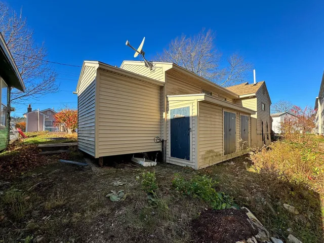 $315,000 | 61 Acorn Road, Hampton, NH 03842