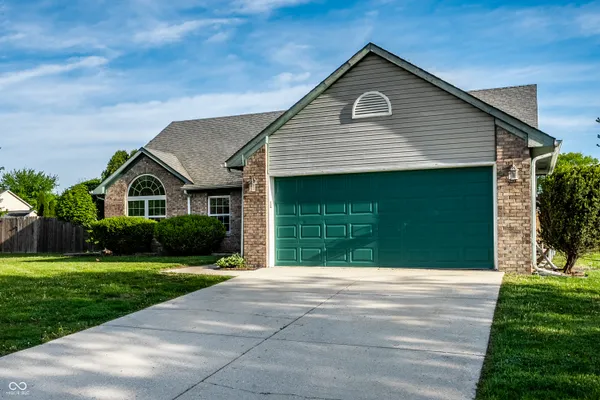 $289,900 | 32 Morningside Court, Whiteland, IN 46184