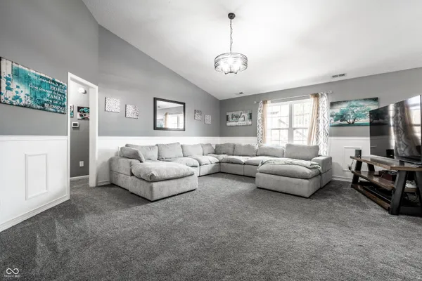 $289,900 | 32 Morningside Court, Whiteland, IN 46184