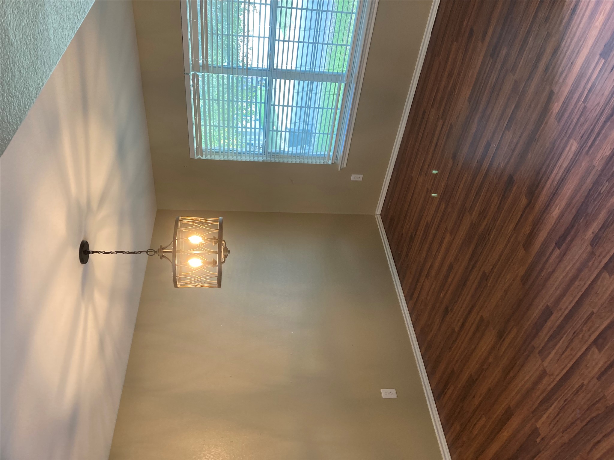 186 Carriage Way Kyle, TX 78640 - Photo 9 of 40