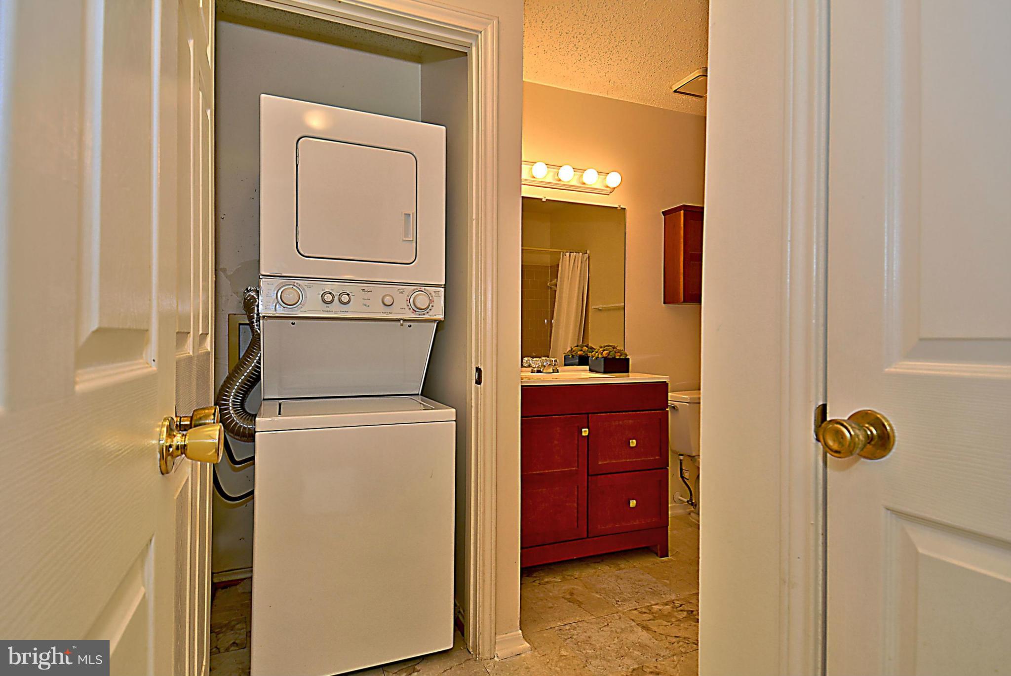 20952 Timber Ridge Terrace, Unit 203 Ashburn, VA 20147 - Photo 14 of 19 Interior (General)