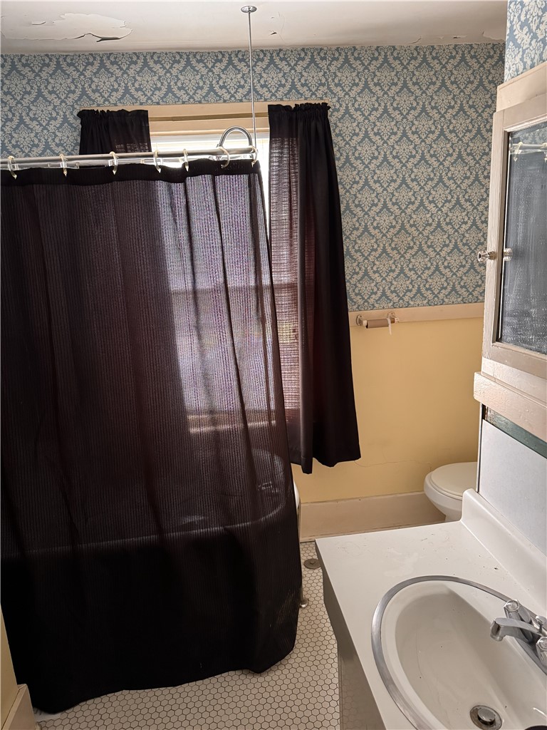 94 Wetmore Park Rochester, NY 14606 - Photo 2 of 19