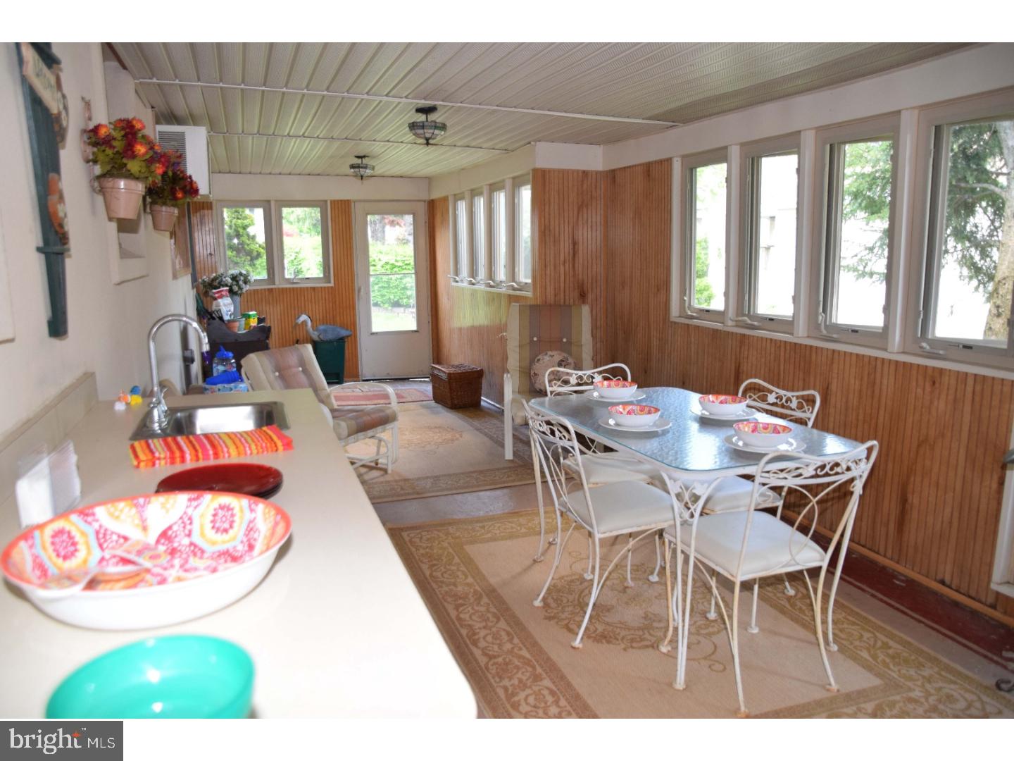 1621 Alba Road Willow Grove, PA 19090 - Photo 20 of 25 Porch