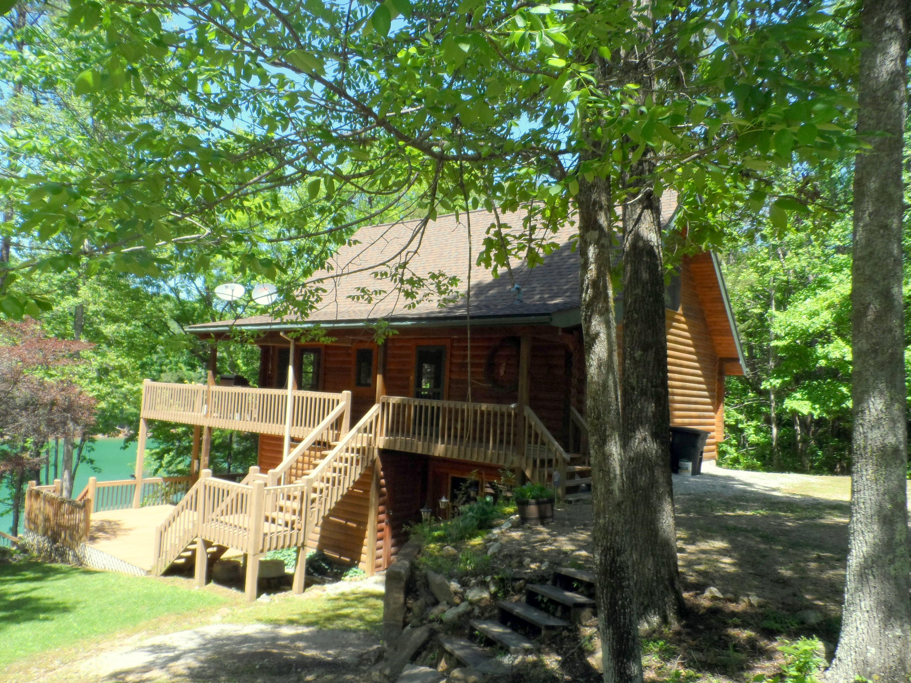 395 East Norris Point Road La Follette, TN 37766 - Photo 1 of 36 SAM_5222